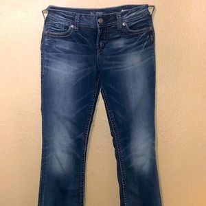 Silver Suki mid rise jeans size 30/33